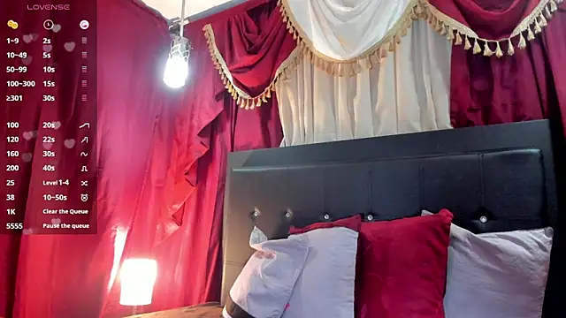 brittany williams  online show from December 2025 04:00:02 AM