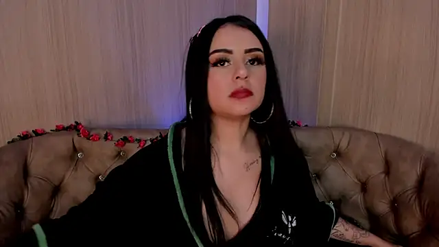 SoffiQueen online show from February 2025 01:44:02 AM