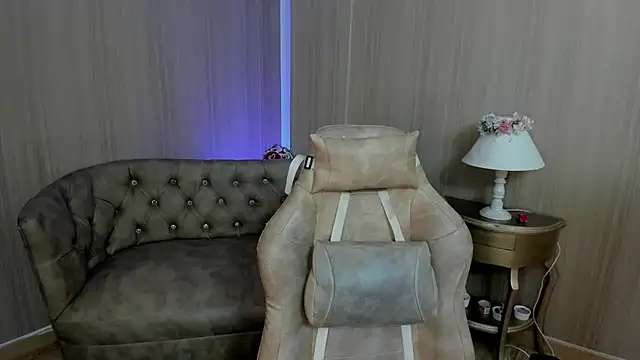 SoffiQueen online show from February 2025 12:06:02 PM