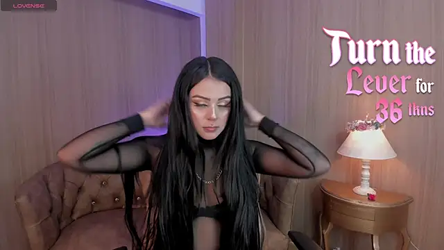 SoffiQueen online show from March 2025 08:43:02 PM