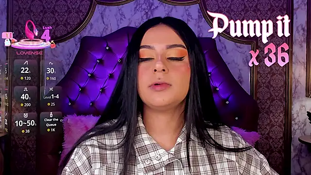 SoffiQueen online show from March 2026 01:54:02 PM