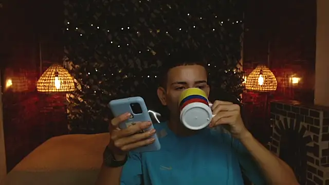 JackSwan18 online show from December 2024 12:58:01 PM