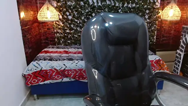 JackSwan18 online show from January 2025 12:58:01 PM