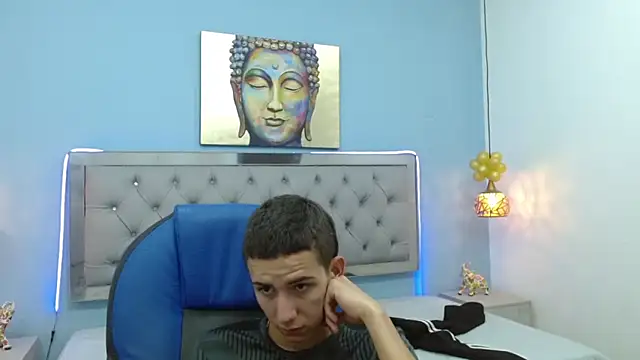 JackSwan18 online show from January 2025 04:32:01 AM