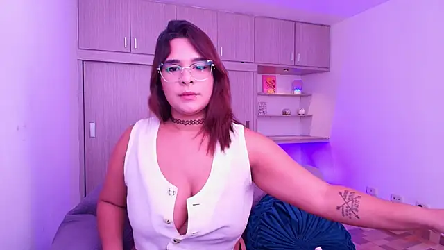 Shenoa1 online show from March 2025 08:26:02 PM