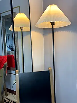 Shenoa1 online show from October 2025 03:24:01 PM