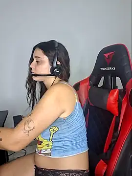 luuhcat09 online show from February 2025 01:47:01 AM