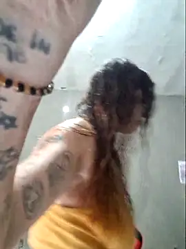 Snapshot of luuhcat09 chatting on January 2026 05:16:01 PM luuhcat09 online show from January 2026 05:16:01 PM