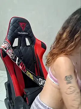 Snapshot of luuhcat09 chatting on February 2026 02:37:02 PM luuhcat09 online show from February 2026 02:37:02 PM