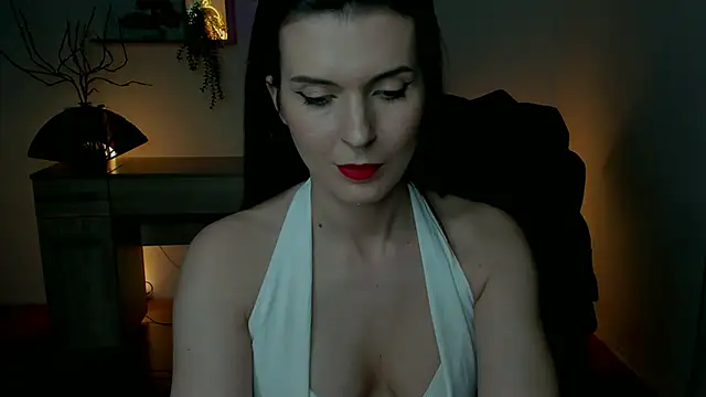 EricaPowers online show from December 2024 01:44:01 PM