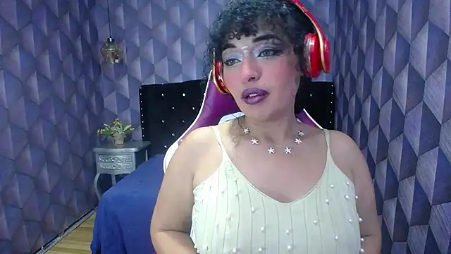 Sofiacowperx online show from January 2025 07:03:01 PM