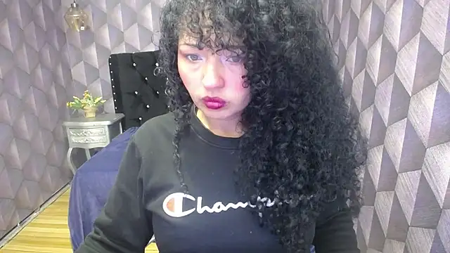 Sofiacowperx online show from January 2025 12:47:02 PM