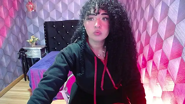 Sofiacowperx online show from February 2025 12:55:01 PM