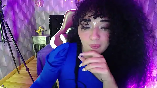 Sofiacowperx online show from February 2025 02:42:02 AM