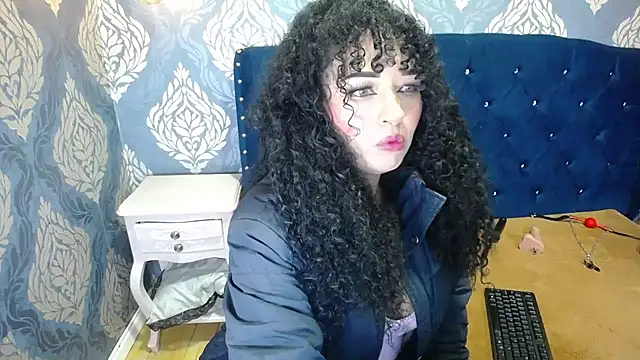 Sofiacowperx online show from October 2025 03:31:02 PM