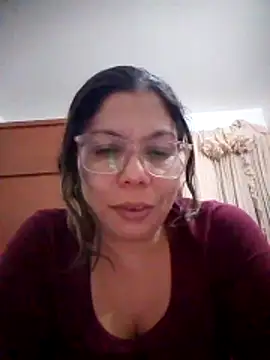 Snapshot of Carliina_Soussa chatting on February 2026 11:24:02 PM Carliina Soussa online show from February 2026 11:24:02 PM