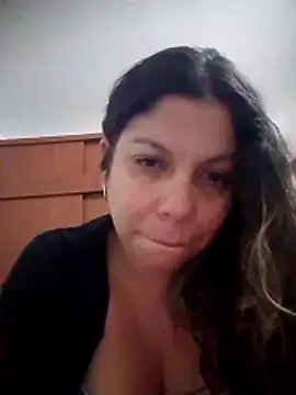 Carliina Soussa online show from March 2026 10:18:01 PM