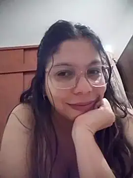 Carliina Soussa online show from May 2026 11:45:02 PM
