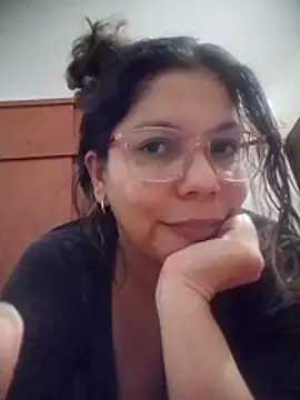Snapshot of Carliina_Soussa chatting on June 2026 11:38:02 PM Carliina Soussa online show from June 2026 11:38:02 PM