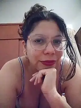 Snapshot of Carliina_Soussa chatting on June 2026 10:47:02 PM Carliina Soussa online show from June 2026 10:47:02 PM