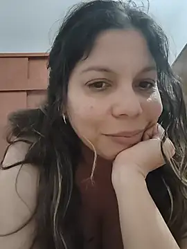 Snapshot of Carliina_Soussa chatting on July 2026 11:20:01 PM Carliina Soussa online show from July 2026 11:20:01 PM