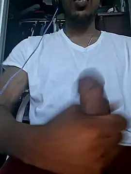 Snapshot of bigboytoy912 chatting on May 2026 09:12:02 PM bigboytoy912 online show from May 2026 09:12:02 PM