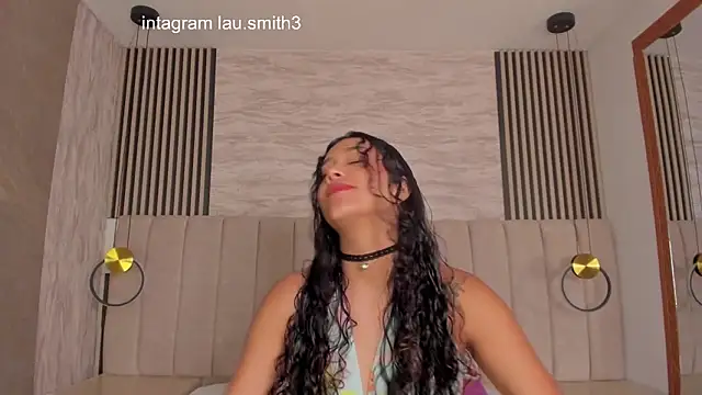 Snapshot of laura_smith33 chatting on September 2025 03:46:01 PM laura smith33 online show from September 2025 03:46:01 PM