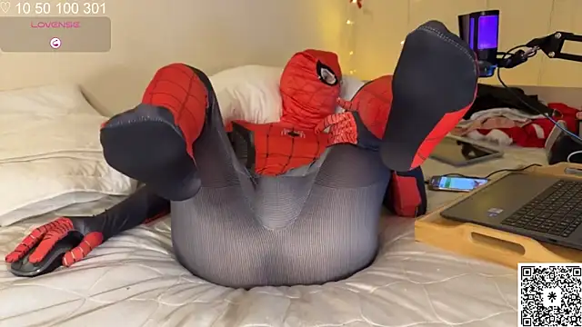 curlyboyy  online show from February 2025 09:47:02 PM