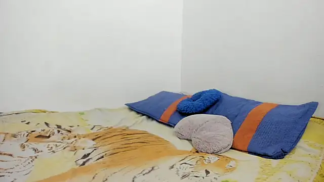 Nathaly love96 online show from December 2024 10:30:02 PM