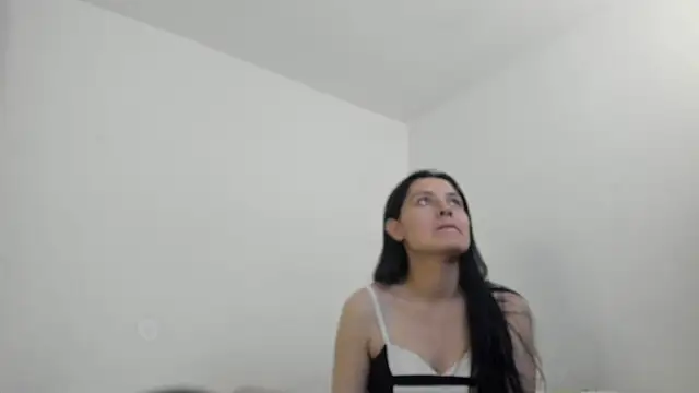 Nathaly love96 online show from December 2024 06:03:02 PM