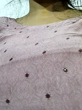 illay love online show from March 2026 10:48:01 AM