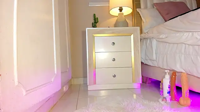 Snapshot of zoe_sky_ chatting on March 2025 05:46:01 PM zoe sky online show from March 2025 05:46:01 PM