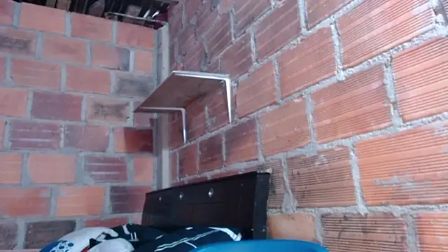 Snapshot of _karolxxx_ chatting on February 2025 03:41:02 PM karolxxx online show from February 2025 03:41:02 PM