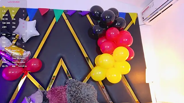 Adel Nesbiit online show from September 2025 07:28:01 PM