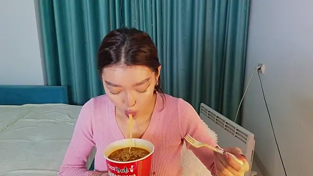 AudreyMell online show from October 2025 02:06:02 PM