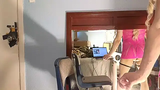 Sandrasaa online show from March 2026 10:26:01 PM