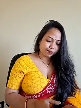 Snapshot of DREAM_GIRL-30 chatting on February 2026 03:43:01 AM DREAM GIRL-30 online show from February 2026 03:43:01 AM