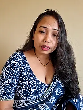 Snapshot of DREAM_GIRL-30 chatting on February 2026 09:07:02 AM DREAM GIRL-30 online show from February 2026 09:07:02 AM