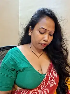 Snapshot of DREAM_GIRL-30 chatting on June 2026 05:00:02 PM DREAM GIRL-30 online show from June 2026 05:00:02 PM