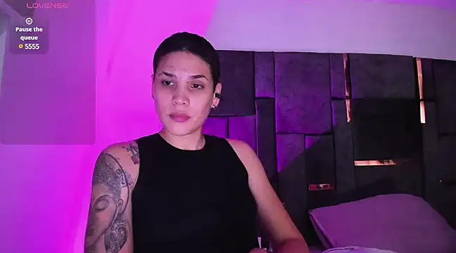 Charlee pink online show from February 2025 03:07:01 AM