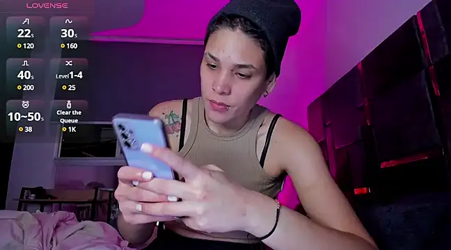 Charlee pink online show from February 2025 12:59:01 AM