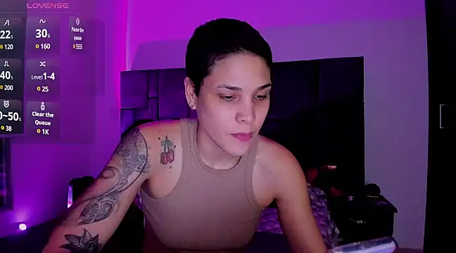 Charlee pink online show from February 2025 11:23:02 PM