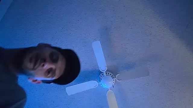 ChillzPnp online show from March 2026 03:21:01 AM