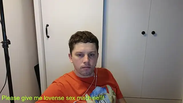 BigL0ve online show from February 2026 02:59:02 PM