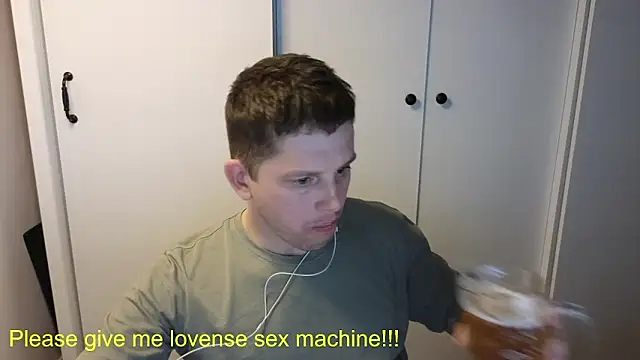 BigL0ve online show from April 2026 01:38:02 PM