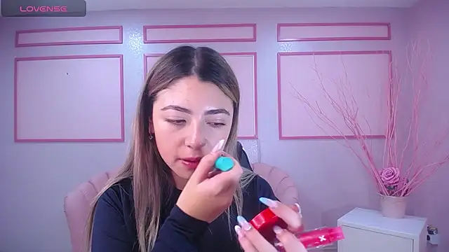 channel blonde a online show from January 2025 04:19:02 PM