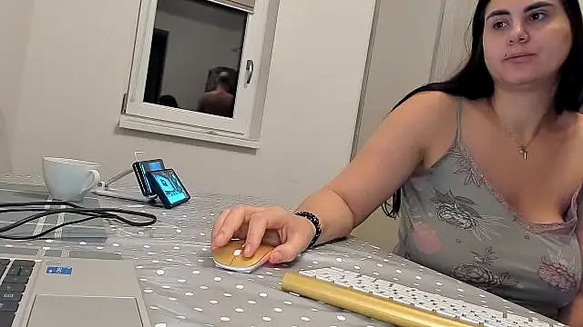 cuplu29 online show from October 2025 09:56:01 PM