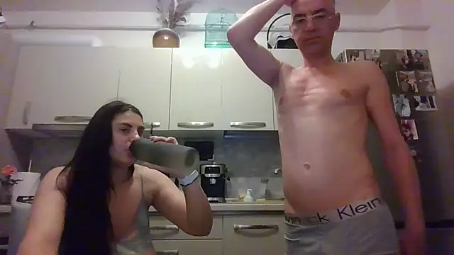 cuplu29 online show from June 2026 09:18:01 PM
