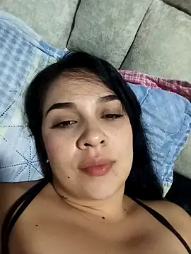 Snapshot of brianaGuzman chatting on December 2025 04:18:02 AM brianaGuzman online show from December 2025 04:18:02 AM