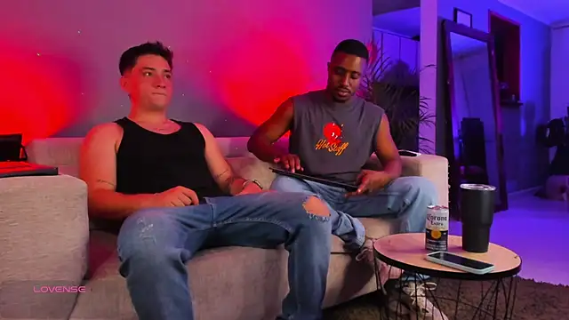 Snapshot of adamjackson_ chatting on September 2025 02:11:02 AM adamjackson online show from September 2025 02:11:02 AM